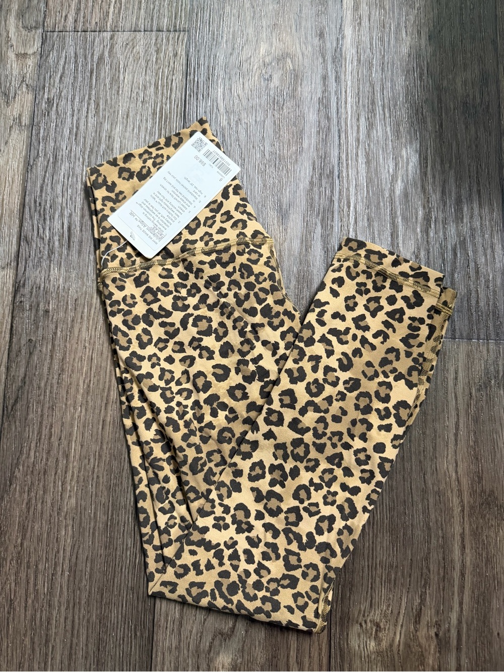 Lululemon Leopard leggings size 6